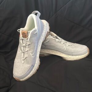 Men’s Nike Size 11